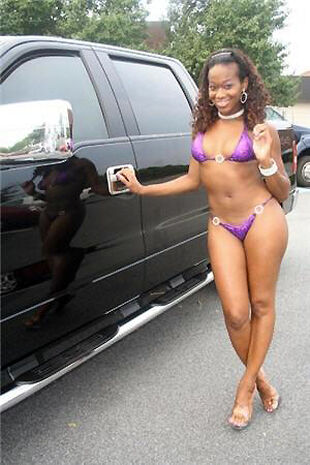 Photo gallery of an unexperienced ebony gorgeous